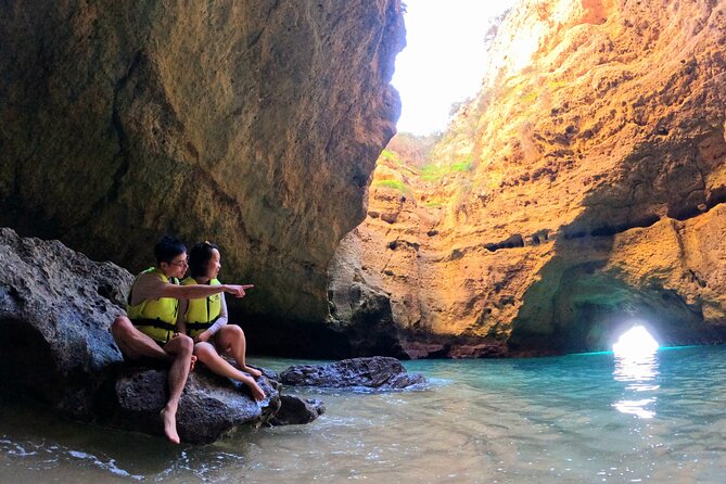 2-Hour Kayak through the Sea Caves of Benagil - Crowds, Rocky Water, and Choppy Seas: The Tradeoffs You Should Expect
