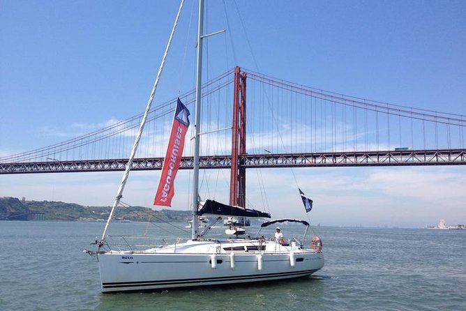 2 Hours Private Sailing Tour in Lisbon - Why This Charter Route Works: From Belém Toward the Bridge and Back