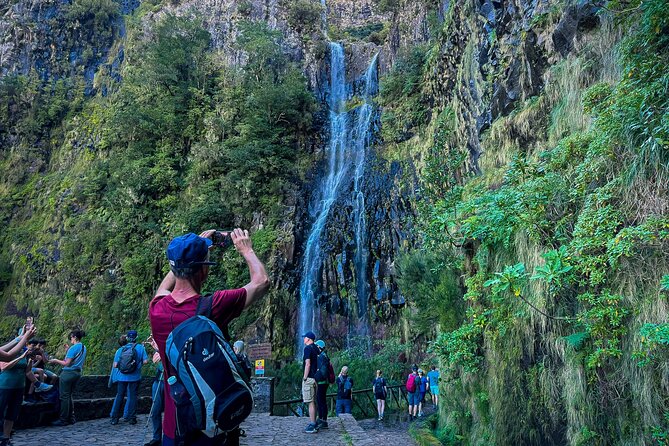 25 Fountains Levada: Hiking Tour in Madeira Rabaçal Valley (PR6) - The 25 Fountains Levada Section: Steps, Crowds, and Real Waterfall Time