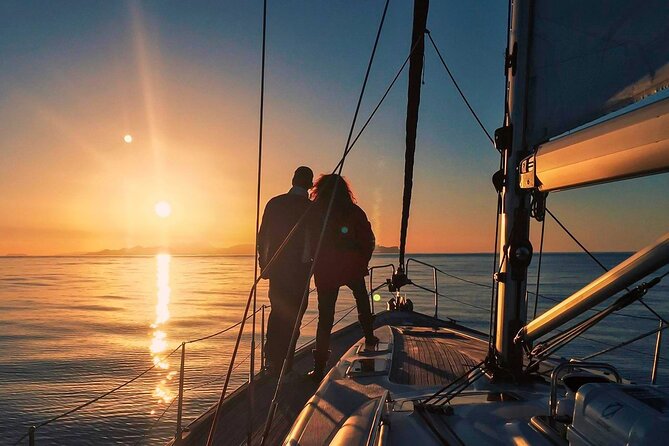 3 Hour Boat Trip to Ponta da Piedade - Crew and small-group service: what makes it feel personal