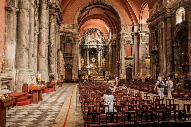 3-Hour Private Guided Walking Tour of Lisbon - Mouraria: Monumento Mouraria Berco do Fado and Fado Vadio graffiti