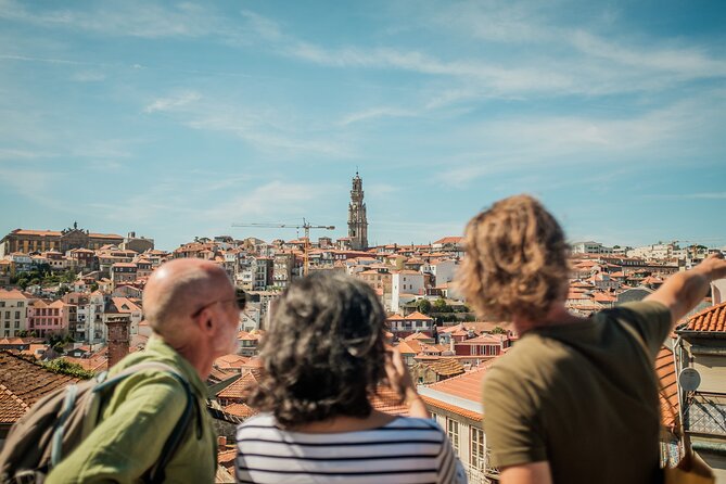 3-hour private guided walking tour of the BEST of Porto - A 3-hour Best-of Porto walk that puts the city in order