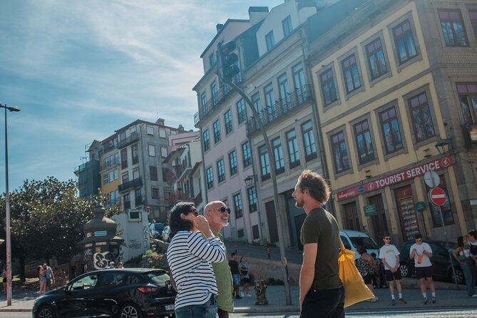 3-hour private guided walking tour of the BEST of Porto - Jardim do Infante and Passeio das Virtudes: a calmer Porto with Douro views