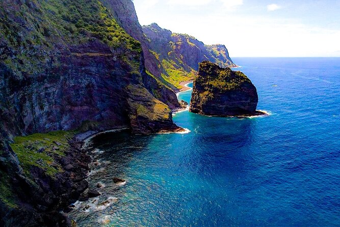 4x4 Jeep Tour to East & Northeast of Madeira - Guindaste sky-glass, rum at Porto da Cruz, then the stark beauty of Ponta de São Lourenço
