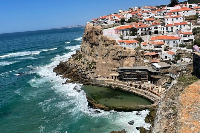 4x4 Tours in Portuguese Classic Jeeps (UMM) around Sintra - Stop 4: Pena Palace with 2 hours of free time (plan around the 20€ ticket)