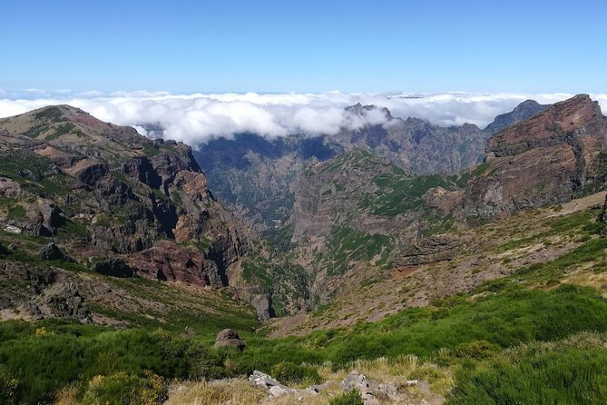 Achadas Teixeira- Pico Ruivo -& Pico pedras/Queimadas forest walk - The photo stops and that unique path feeling