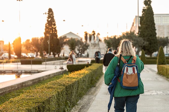 Age of Discoveries Walking Tour in Belém - Starting at Praça Afonso de Albuquerque: setting the scene fast