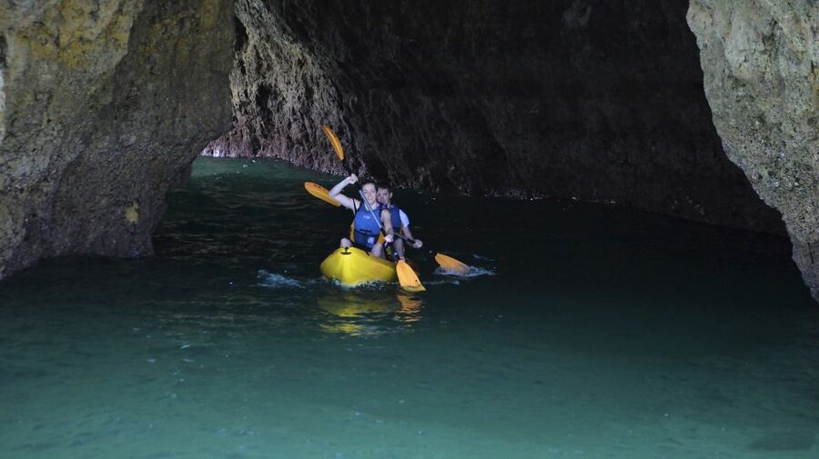 Albufeira: Algarve Kayak and Coastline Tour - Guides and supervision: what makes this feel safe and enjoyable