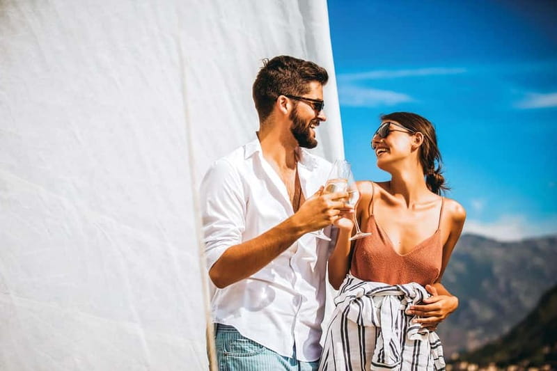 Albufeira: Algarve Sunset Sailing Experience - Wine Tasting on the Water, Algarve Flavor With a Real Sense of Place