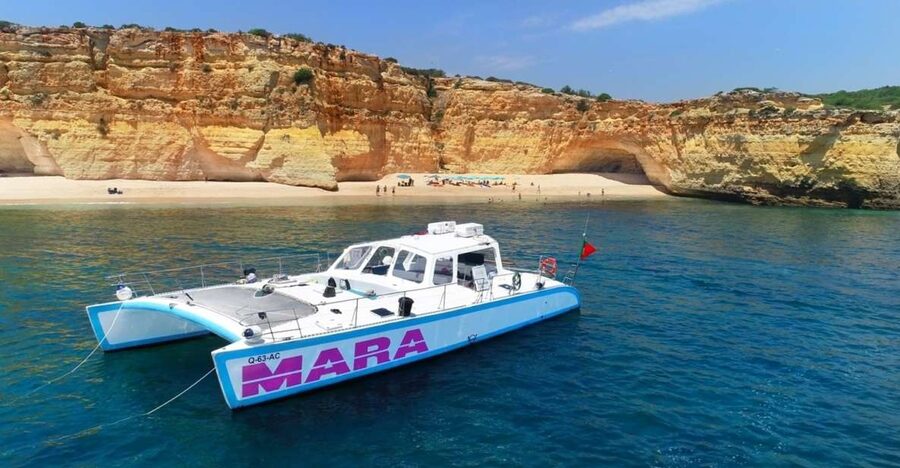 Albufeira: Catamaran Cruise with BBQ & Open Bar on the Beach - The Beach BBQ Stop: What You Really Eat and Why It Works