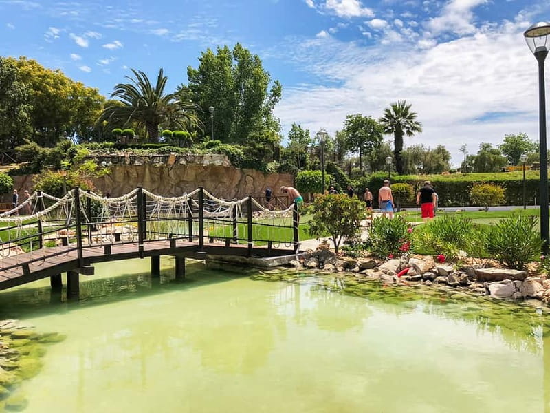 Albufeira: MiniGolf Adventure Park Entry Ticket - Practical Tips to Make Your Round Smoother