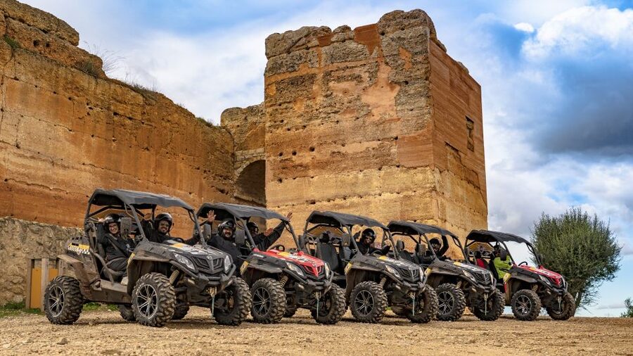 Albufeira: Off-Road Buggy Adventure - What to wear in the Algarve: dust protection and comfort that matters