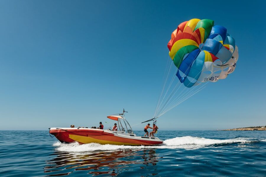 Albufeira: Parasailing Boat Trip - Safety Briefing and Harness Fit: How the Crew Keeps It Straightforward