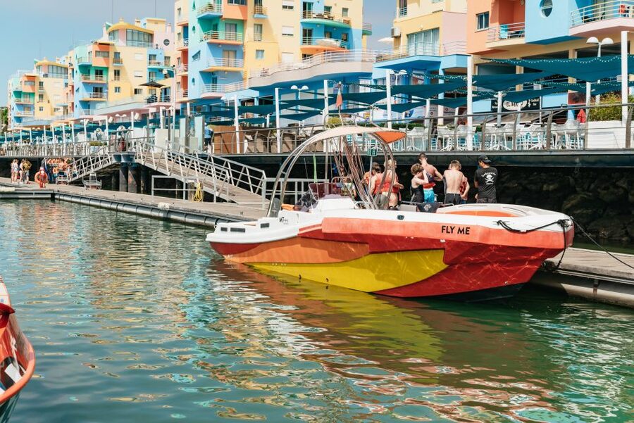 Albufeira: Parasailing Boat Trip - The Parasailing Flight: What the 10 Minutes Feels Like