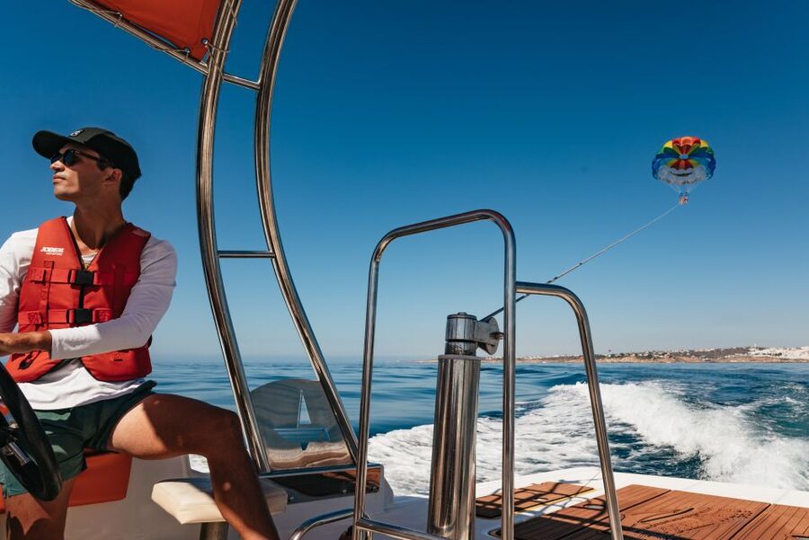 Albufeira: Parasailing Boat Trip - On-Water Moments Between Flights: Dunking, Photos, and Crew Humor