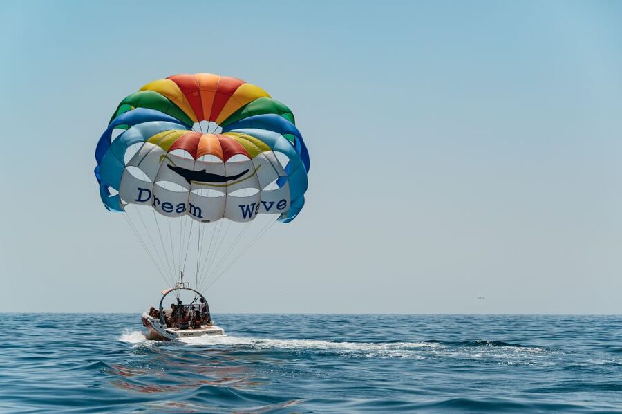 Albufeira: Parasailing Boat Trip - Who This Albufeira Parasailing Trip Fits Best