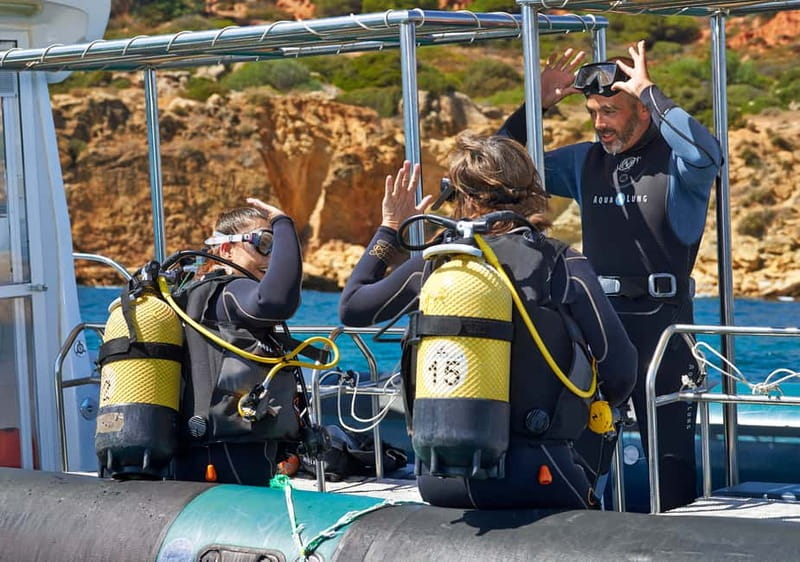 Albufeira: Scuba Diving Experience for Beginners - Should you book this Easydivers beginner scuba course in Albufeira?
