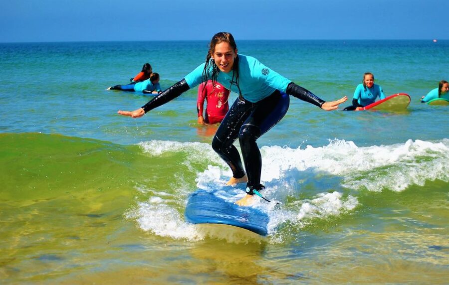 Albufeira: Surfing Lesson at Galé Beach - Galé Beach in Albufeira: Why this surf lesson is built for real learning