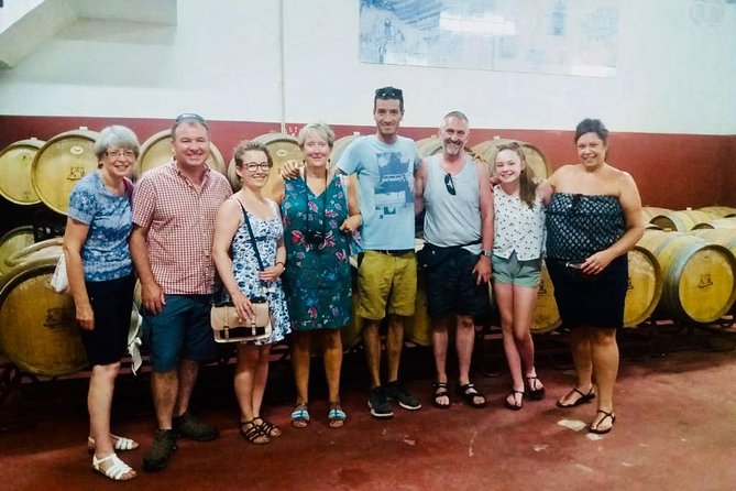 Albufeira Wine Tour: 2 Vineyards, 6 Tastings & Historic Silves - Quinta do Francês: A Family Winery Tour and a Tasting With Local Snacks