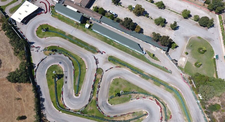 Algarve: Go-Kart Experience at Karting Almancil Family Park - What else happens there: snack bar, games, and a small petting zoo