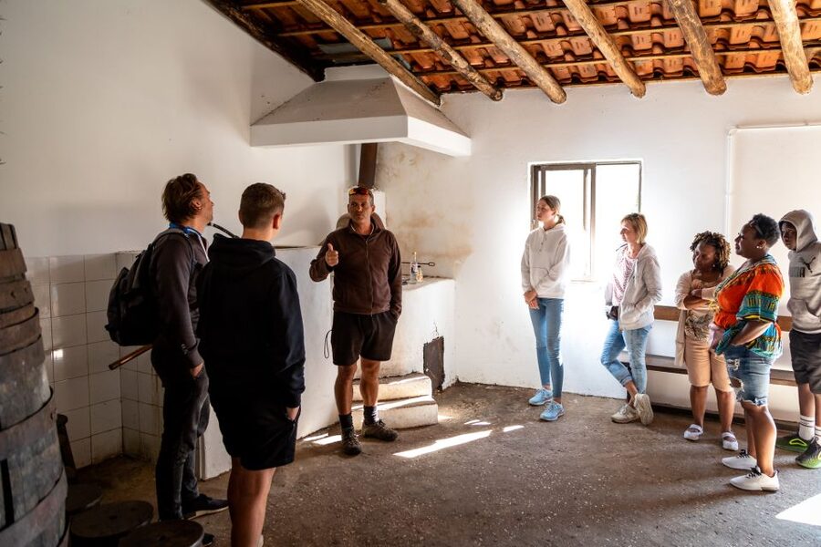 Algarve: Jeep Safari with Distillery Visit & Lunch - FAQ