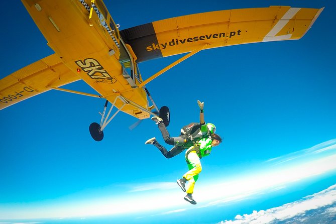 Algarve Tandem Skydive 10.000ft - What happens once you are in the air