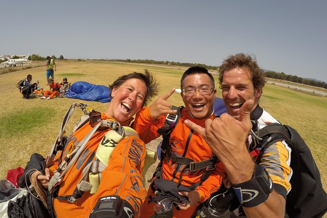 Algarve Tandem Skydive 10k ft (3000m) - Who Should Book This Tandem Jump (and Who Should Skip It)