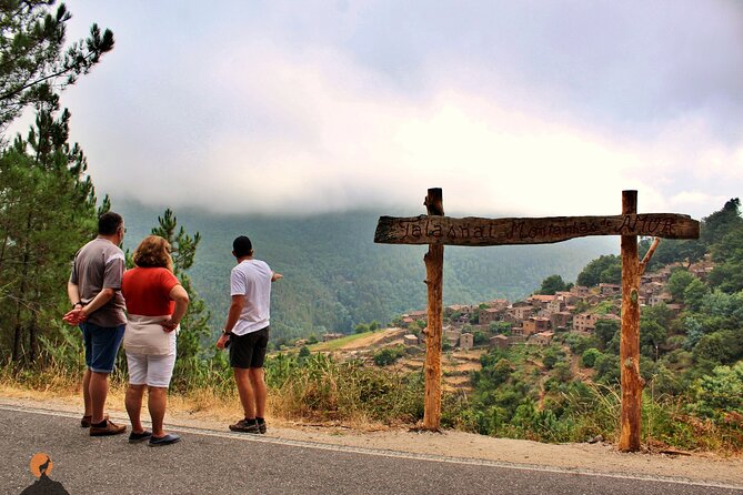An adventure through the Schist Villages of Lousã - Program 2: Stye, Talasnal, Young Couple, and Witchyard