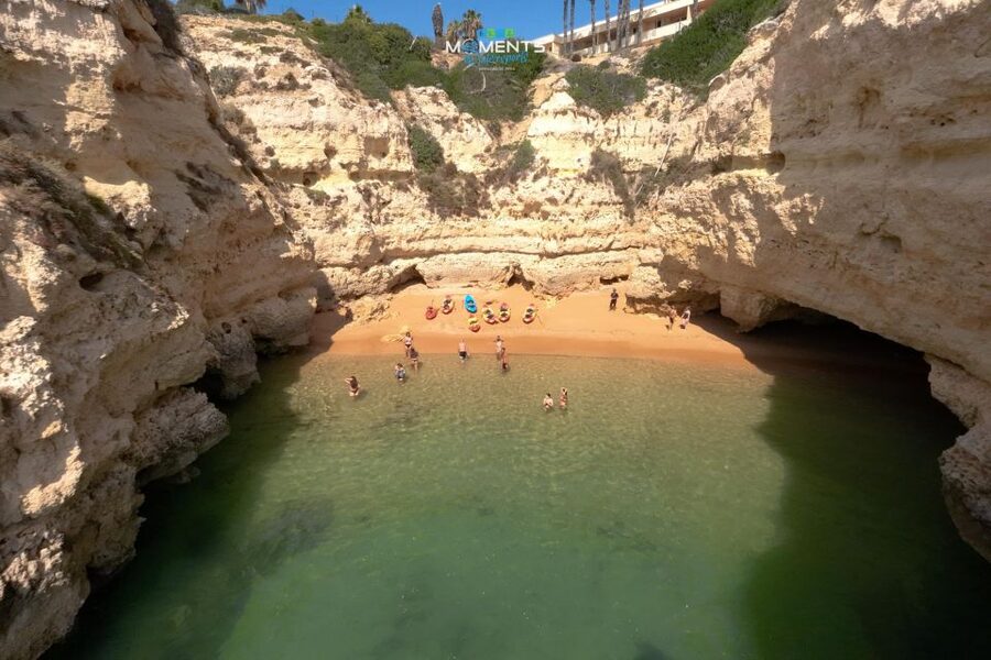 Armação de Pêra: 2-Hour Wild Beaches and Caves Kayak Tour - Key things to look for
