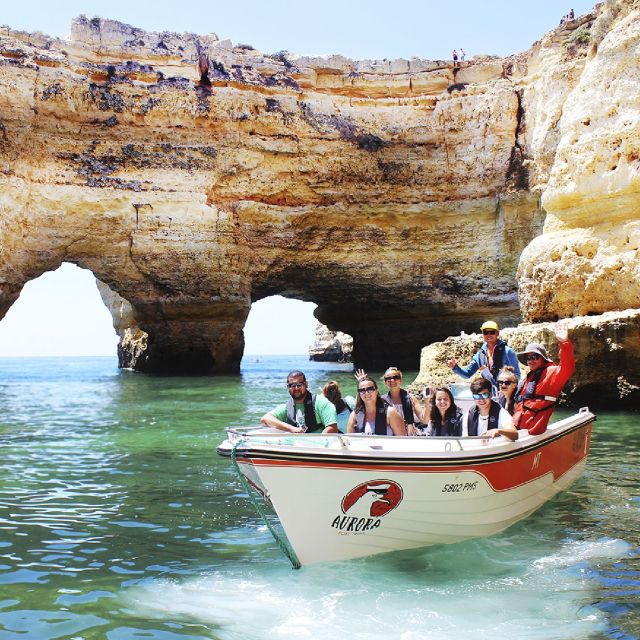 Armação de Pêra: Guided Boat Tour of Benagil's 15 Best Caves - Getting on board at Aurora Boat Trips in Armação de Pêra