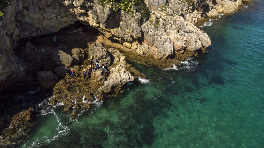 Arrábida: Setubal, Sesimbra Coasteering & Speedboat Tour - Speedboat to the start: why the boat matters on this route
