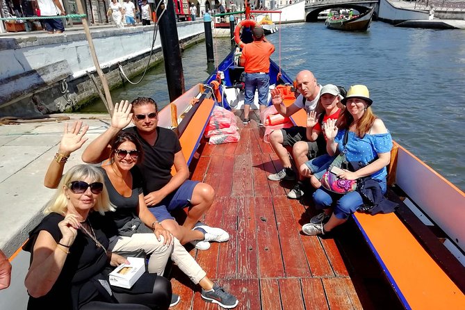 Aveiro and Costa Nova: Private Tour with Moliceiro Cruise Half Day - Porto to Aveiro and Costa Nova, Why This Half-Day Works