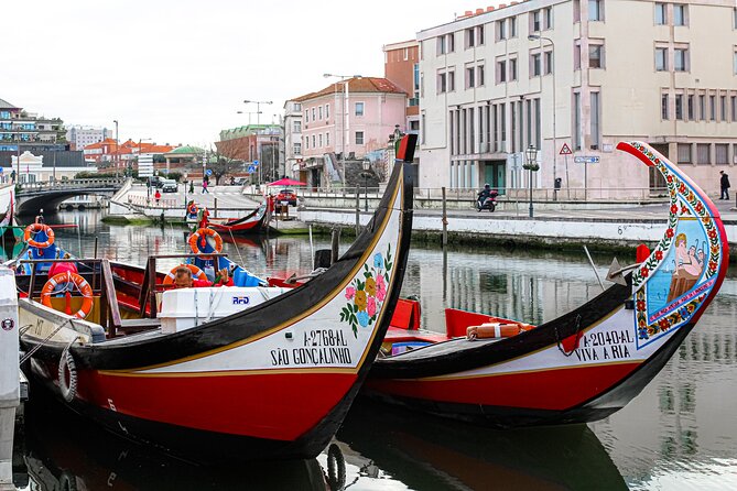 Aveiro Canal Cruise in Traditional Moliceiro Boat - Price Value: Why $15.66 Makes Sense for a Canal Orientation