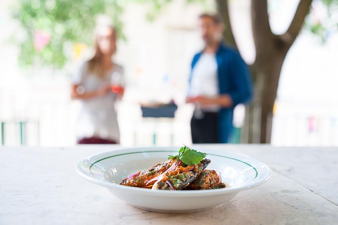Award-Winning Original Lisbon Food Wine Tour: 19 Curated Tastings - Small group size: why it changes the quality of the tour
