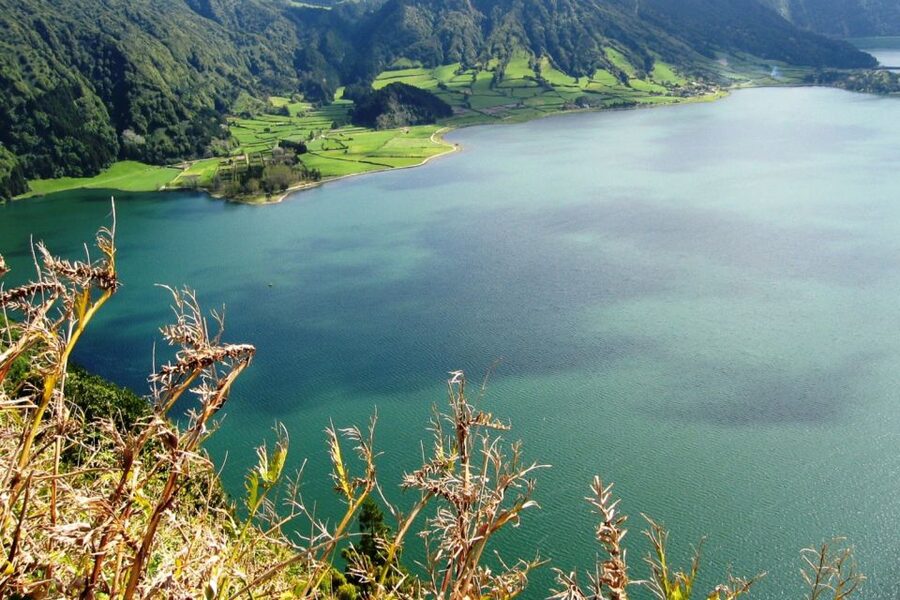 Azores: Sete Cidades Scenic Jeep Tour from Ponta Delgada - Sete Cidades Caldera: Lagoa Azul, Lagoa Verde, and the Lake Circuit