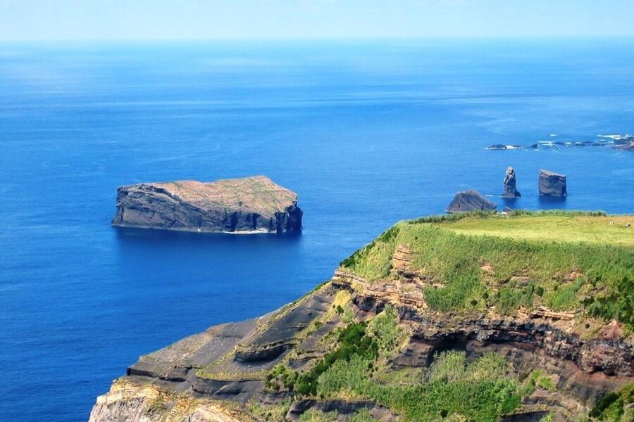 Azores: Sete Cidades Scenic Jeep Tour from Ponta Delgada - Vista do Rei Lookout: The Mountain Top Moment You Remember