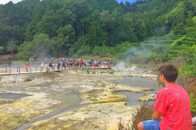 Azores: Shore Excursion Furnas - Crater volcano and hot springs - Stop 4, learning how locals cook with the volcano