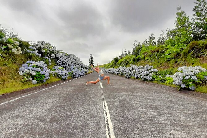 Azores: Shore Excursion Sete Cidades - Blue & Green Twin Crater Lakes - Pico Carvao: half-island views from a volcanic angle