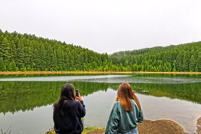 Azores: Shore Excursion Sete Cidades - Blue & Green Twin Crater Lakes - Boca do Inferno: stepping into the volcano crater perspective