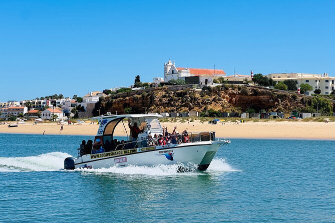 Benagil Cave Boat Tour - Catamarans or Rib - 2 H From Portimão - Getting to Clube Naval de Portimão and Finding Your Boat