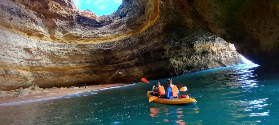 Benagil Caves: Kayaking Tour with a Local Guide - Key things that make this kayak tour worth it