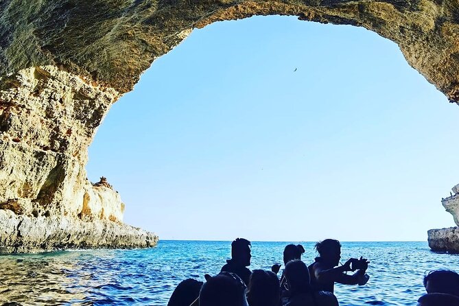 Benagil Caves Tour from Portimao - Safety, Life Jackets, and How to Stay Comfortable on Choppy Water