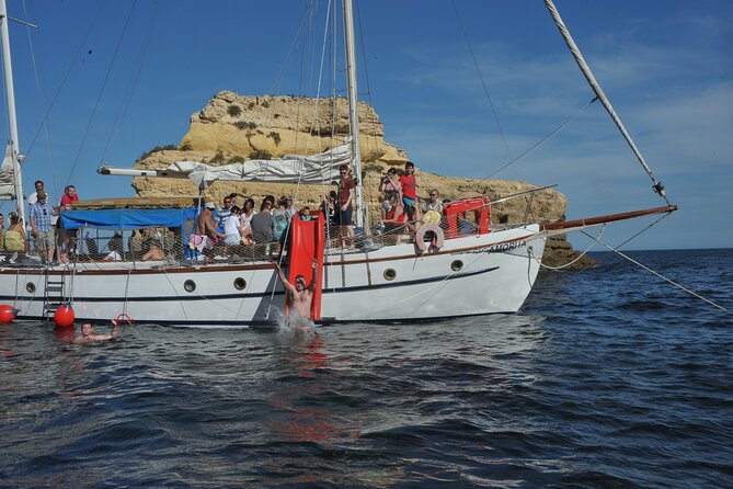 Benagil Coastline Tour - Allboat - Albufeira to Benagil: the easy, scenic win