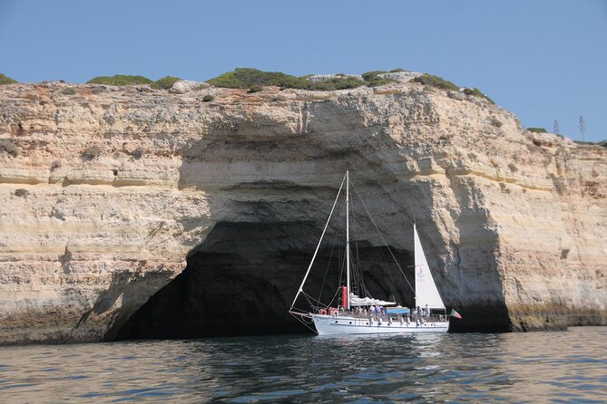 Benagil Coastline Tour - Allboat - The coastline portion: rock formations and secret beaches
