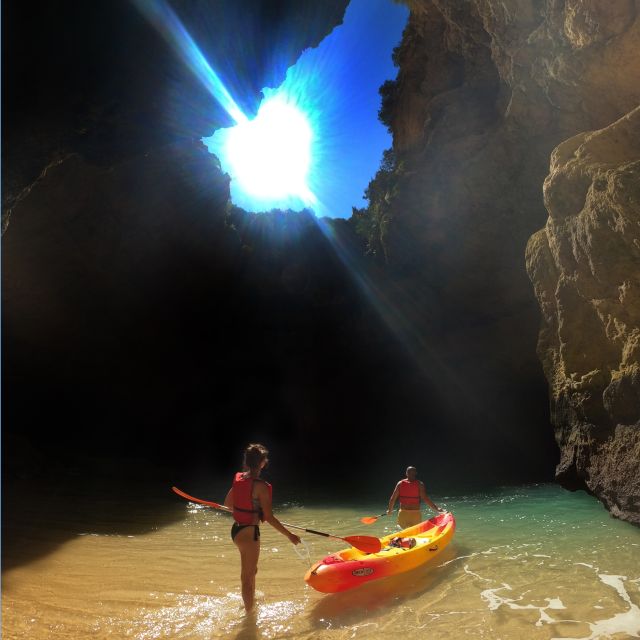 Benagil: Kayaking Adventure in Benagil Caves & Marinha Beach - Meeting point, parking reality, and getting there without stress