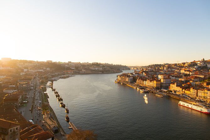 Best of Porto Walking Private Guided Tour - When public events or schedule shifts slow the day