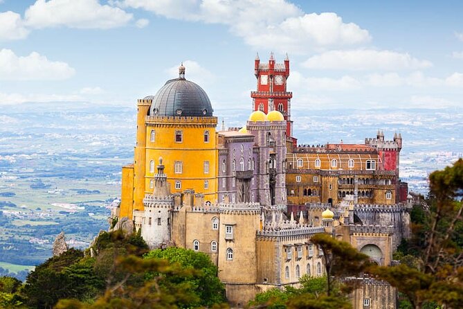 Best Sintra Day Trip From Lisbon – Pena, Cabo Da Roca & Cascais - How Pickup Works (and Why It Matters)