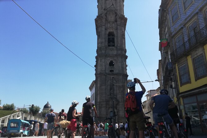 Bike or E-Bike Tour of Porto and Atlantic Coast - Down the river to Praia, then fishing villages and the Gaia bathing area