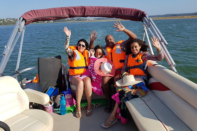 Boat tours in the Óbidos Lagoon - Binoculars, swim time, and the best way to pay attention on deck
