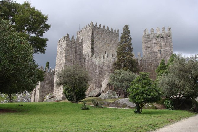 Braga & Guimarães Small Group Tour: Lunch & All Tickets Included - Quick Hits Before You Go